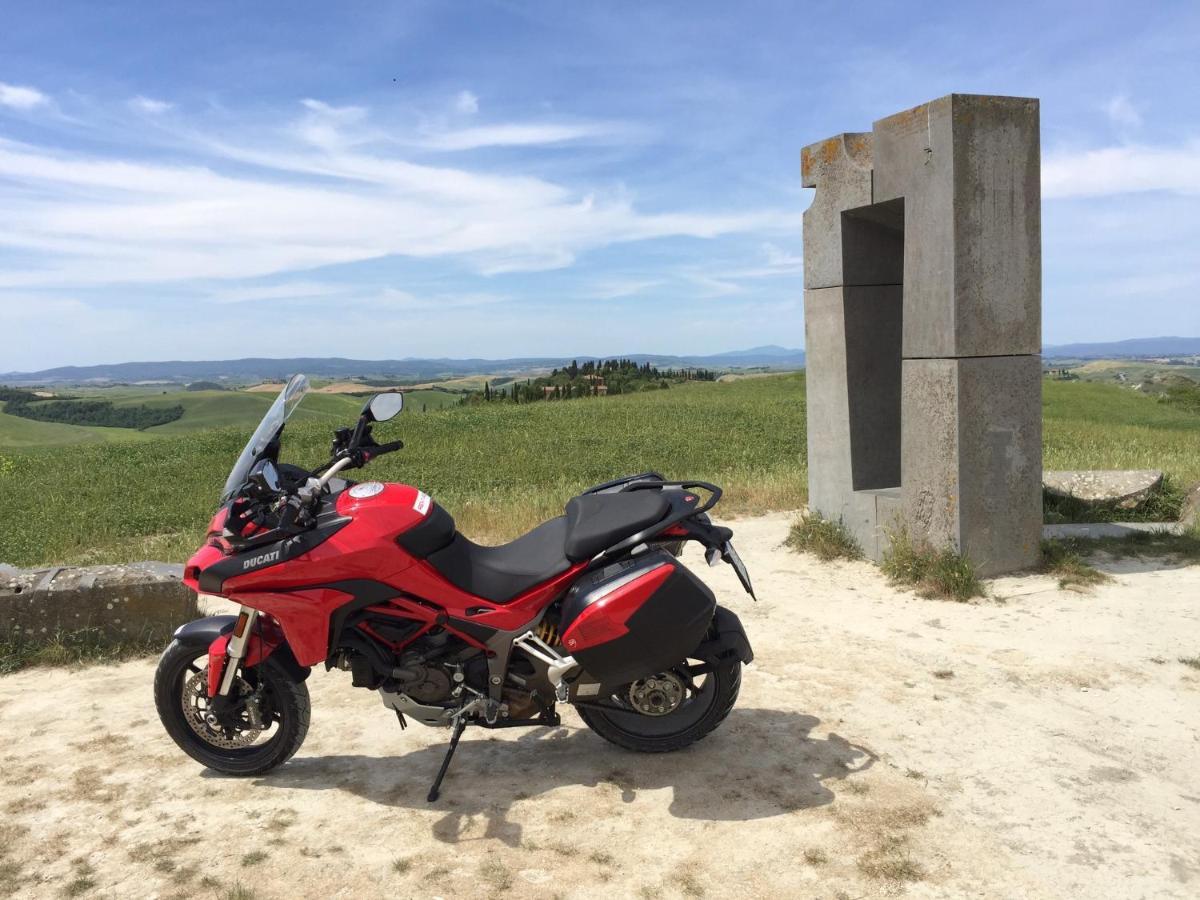 Podere Il Granaio - Crete Senesi - Tuscany Siena Buitenkant foto